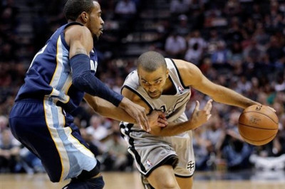 Σαν Αντόνιο Σπερς: Η μεγάλη εμφάνιση του Πάρκερ (video)