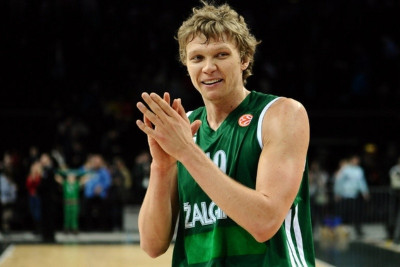 Ουνικάχα Μάλαγα: Ανακοινώνει Κουζμίνσκας