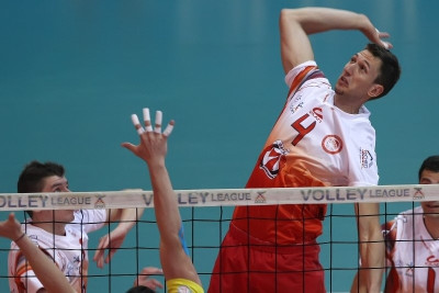 Ολυμπιακός: Έμειναν «ερυθρόλευκοι» Γιούρισιτς και Σωτηρίου