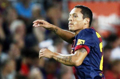 Μπαρτσελόνα: Ανανέωσε ο Αντριάνο