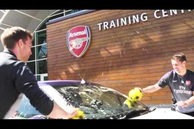 Άρσεναλ: Καθαρίζοντας το αυτοκίνητο του Βερμάλεν (video)