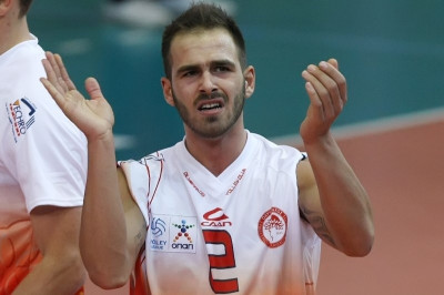 Ολυμπιακός: Ανανέωσε ο Μαρούλης