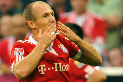 Μπάγερν Μονάχου: Ρόμπεν ο τρίτος, Μαντζούκιτς ο δεύτερος