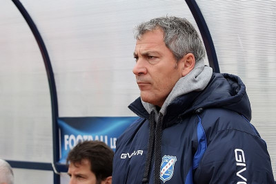 Καλλιθέα: Τέλος ο Γεωργαμλής