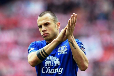 Έβερτον: Αποχωρεί ο Χάιτινχα