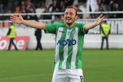 Πανθρακικός: Έμεινε κι ο Σκλιοπίδης