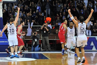 Ευρωλίγκα: Στην κορυφή το buzzer beater του Λούκας στον Ολυμπιακό (video)