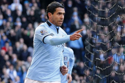 Γιουβέντους: Ενδιαφέρον για Τέβεζ