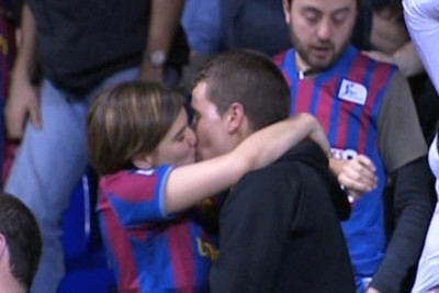 Ρεάλ – Μπαρτσελόνα: Το καυτό φιλί, η πτώση του Ρούντι και οι… ζεϊμπεκιές του Μαυροκεφαλίδη (video)