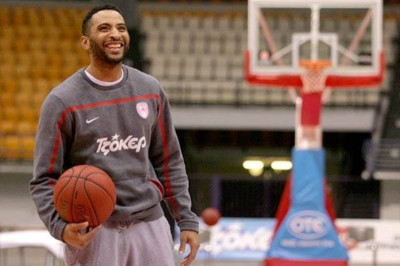 Ολυμπιακός: Κανονικά ο Λο