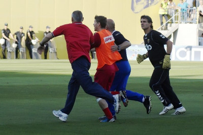 Σίμος: «Δηλαδή οι παίκτες είναι ζώα;»