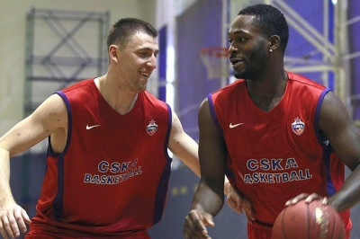 ΤΣΣΚΑ Μόσχας: Η παρουσίαση Πάργκο και Φριτζόν (photos)