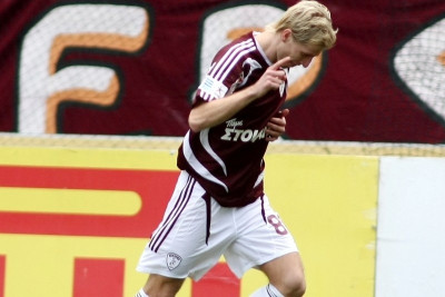 Απόλλων Σμύρνης: Κρούση σε Μπλάζεκ