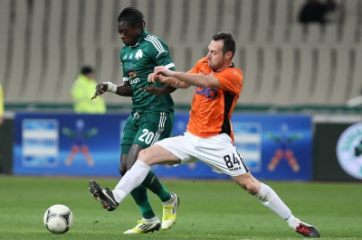 Πανθρακικός: Κρατάει Λαδάκη