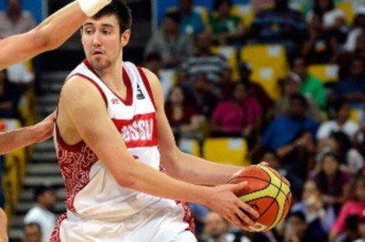 Ντραφτ: Ταξίδια στη Ρωσία για Καράσεφ