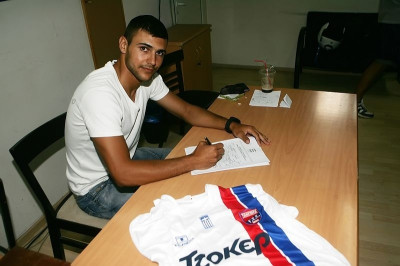 Πανιώνιος: Ζαχαράκης τριετίας στην πλατεία