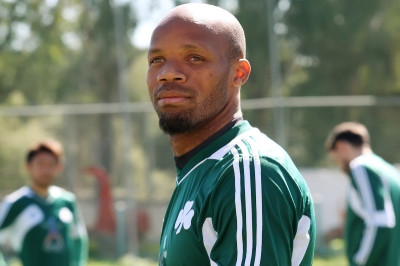 Μπουμσόνγκ: «Περήφανος που φόρεσα τη φανέλα του Παναθηναϊκού»