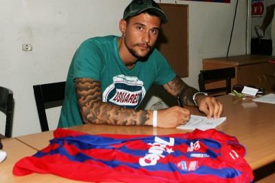 Πανιώνιος: Μένει Πλατεία ο Παντίδος ως το 2016