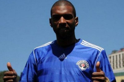 Στην Κασίμπασα ο Μπάμπελ