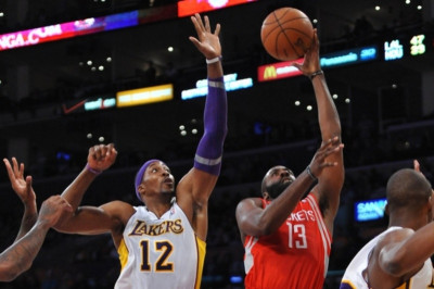 Χιούστον Ρόκετς: Κινήσεις για Χάουαρντ