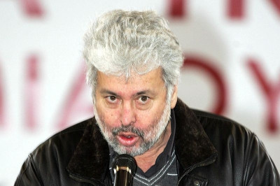 Αγγελόπουλος: «Αποχωρώ σίγουρα»