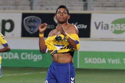 Καλλονή: Περιμένει τον Κόστλι