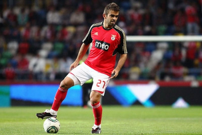 Σάντος: «Παίκτης με καλά χαρακτηριστικά ο Βίτορ»