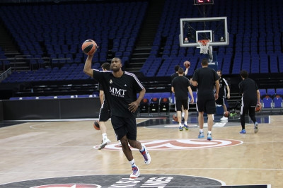 Ρεάλ Μαδρίτης: Μένουν Σλότερ και Ντάρντεν