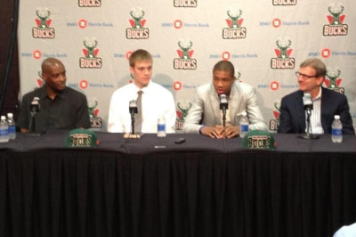 Αντετοκούνμπο: «Θα δώσω το 100% για τους Μπακς»