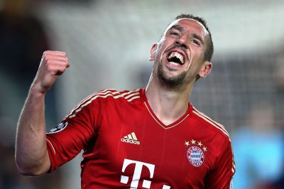 Μπάγερν Μονάχου: Ανανέωσε ο Ριμπερί