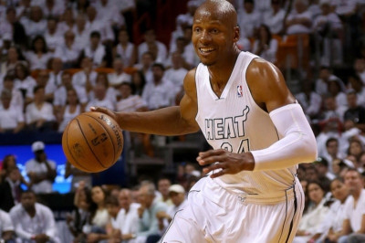 Μαϊάμι Χιτ: Ανανέωσε ο Άλεν