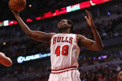 Σικάγο Μπουλς: Κράτησαν Μοχάμεντ