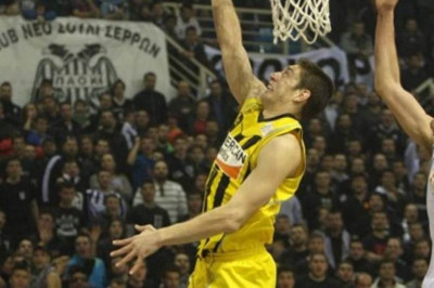 Άρης: Τριετές σε Πελεκάνο