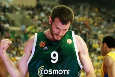 Φώτσης: «Θα κάνω τα πάντα για να πάμε ψηλά σε Ελλάδα και Ευρώπη»