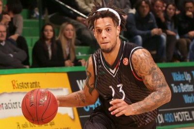 Σιένα: «Μάχη» για να κρατήσει τον Χάκετ