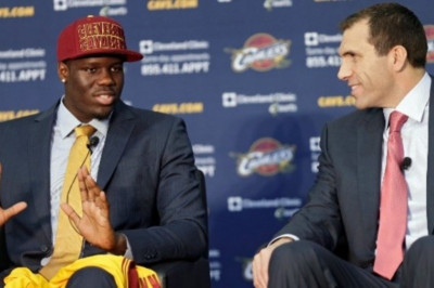 Κλίβελαντ Καβαλίερς: Προγραμματισμός για Μπένετ και Κλαρκ