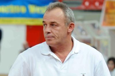 Νήαρ Ηστ: Εξαπλή ανακοίνωση