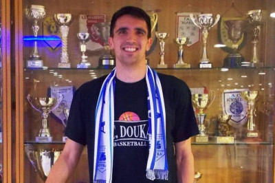 Θέος: «Διαφορετικός σύλλογος ο Δούκας»