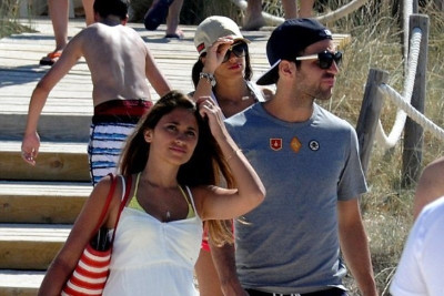 Μπαρτσελόνα: «Κολλημένος» με την Ίμπιζα ο Φάμπρεγας (photos)