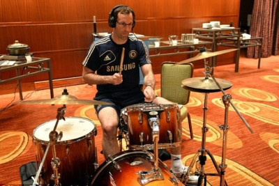 Τσέλσι: Τα ΄σπασε ο Τσέχ (photos+video)