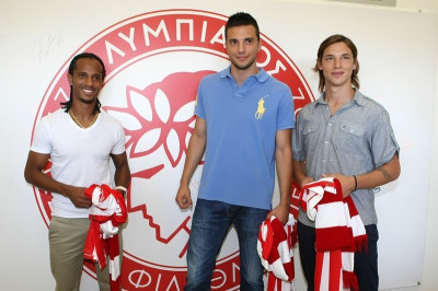 Ολυμπιακός: Στο «Γ. Καραϊσκάκης» Σαλίνο, Σάμαρης και Ντε Βινσέντι (video)