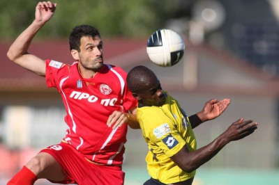 Ηρακλής Ψαχνών: Πήρε δυο, κράτησε έναν