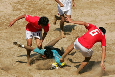 Όλη η Κορινθία έμαθε το Beach Soccer