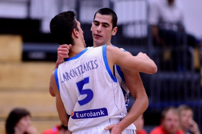 Λαρεντζάκης: «Κίνητρο το… αήττητο»