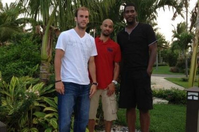 Νικ Καλάθης: Στα νησιά Τερκς και Κάικος με Λόγκαν και Σμιθ (photo)