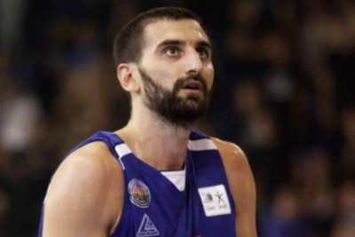 Πανελευσινιακός: Το σκέφτεται ο Λιακόπουλος