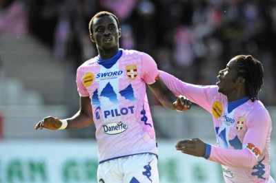 Ολυμπιακός: Ελμάντερ, Μάνταλος και Ραμπιού