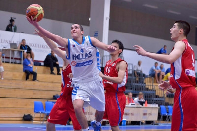 Εθνική Νέων Ανδρών: Στην κορυφή το… ακροβατικό του Μποχωρίδη! (video)