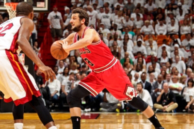 Σαν Αντόνιο Σπερς: Ικανοποίηση με Μπελινέλι και Πέντεργκραφ