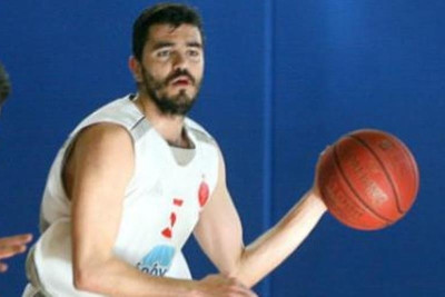 Κηφισιά: Ευχές σε Μοσχοβίτη